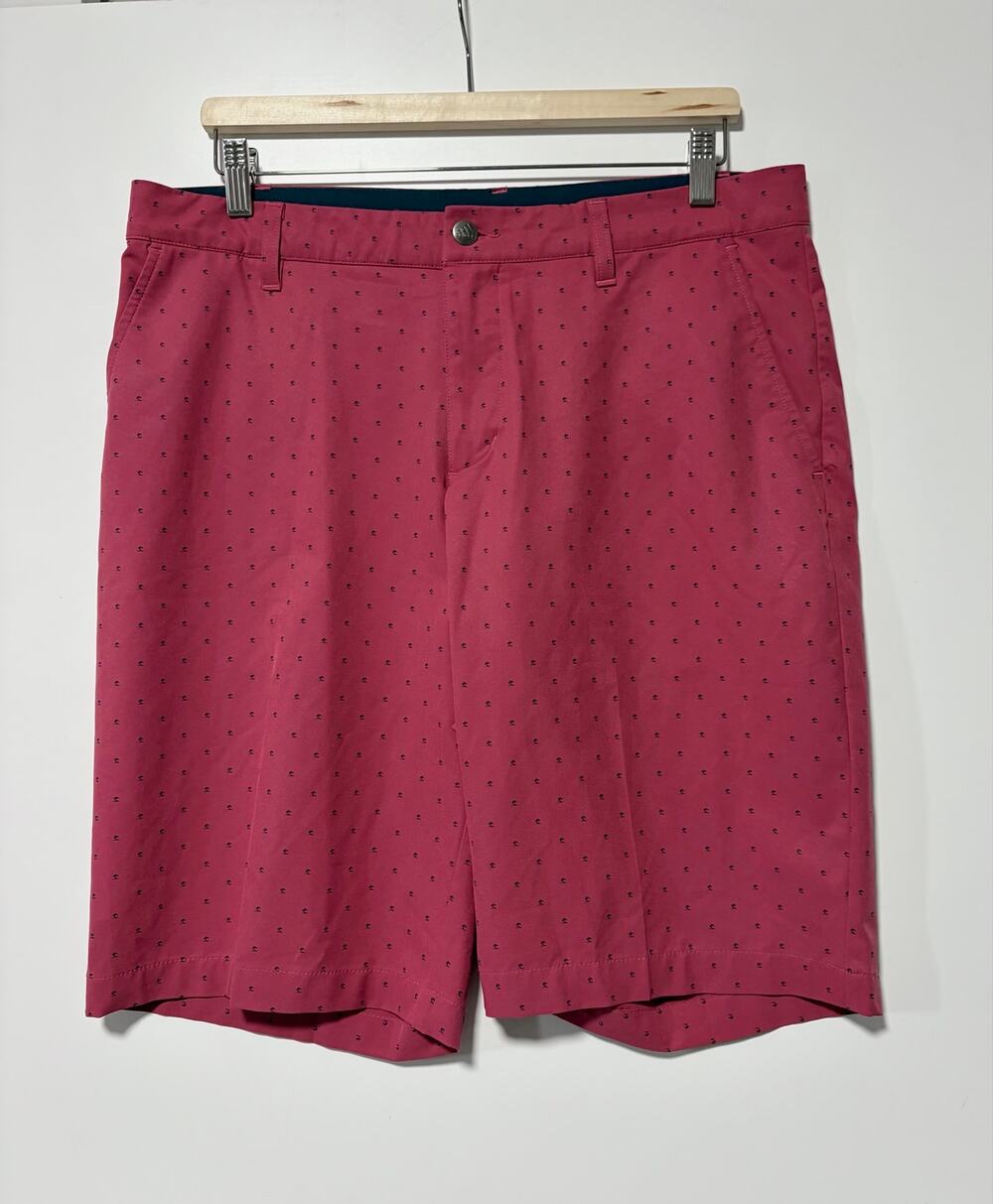 Men’s Adidas golf short, burgundy red navy tree dot pattern size 34